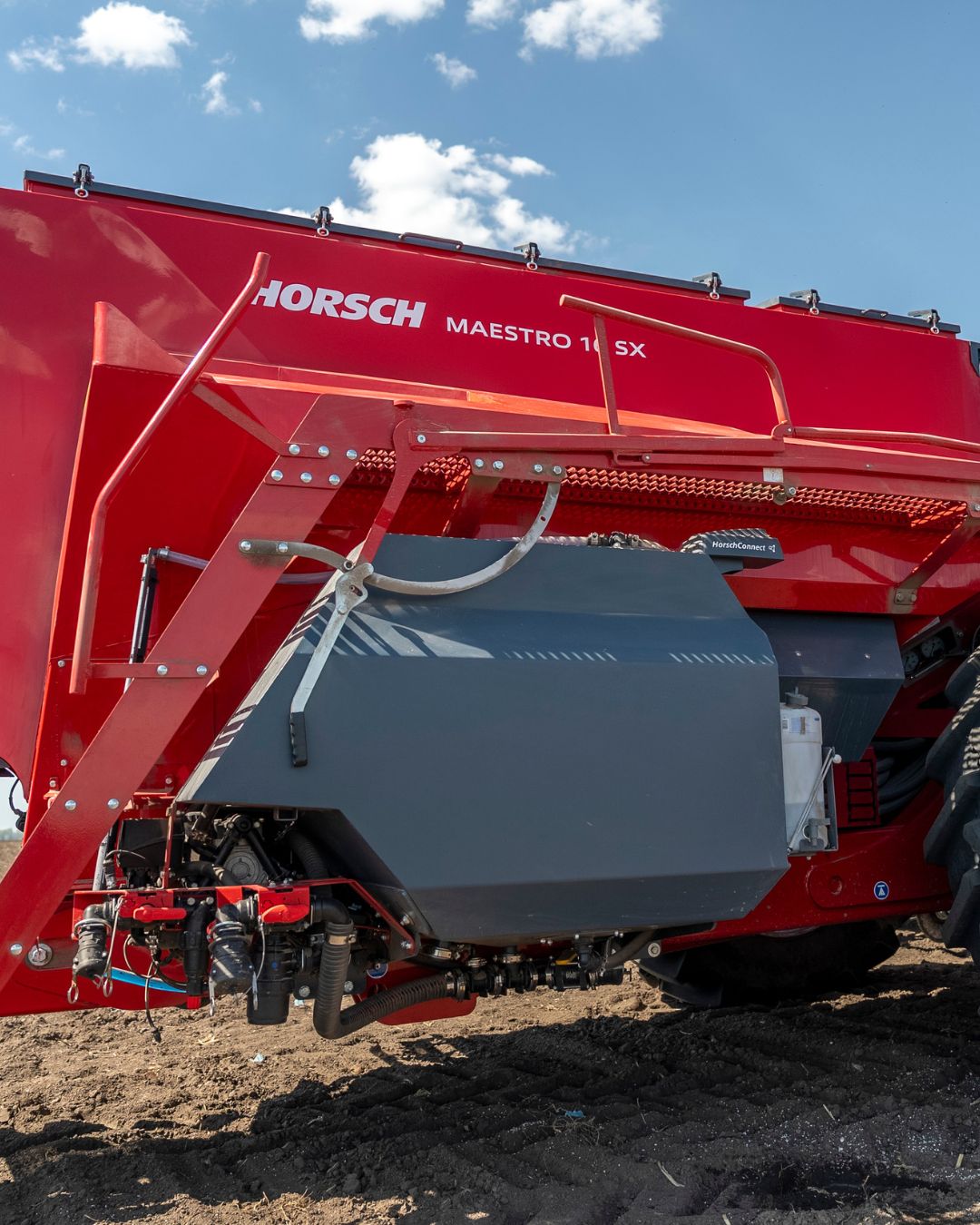 HORSCH Maestro SV/SX: Yeni Compact Liquid Tank (CLT) ile Hassas Gübreleme